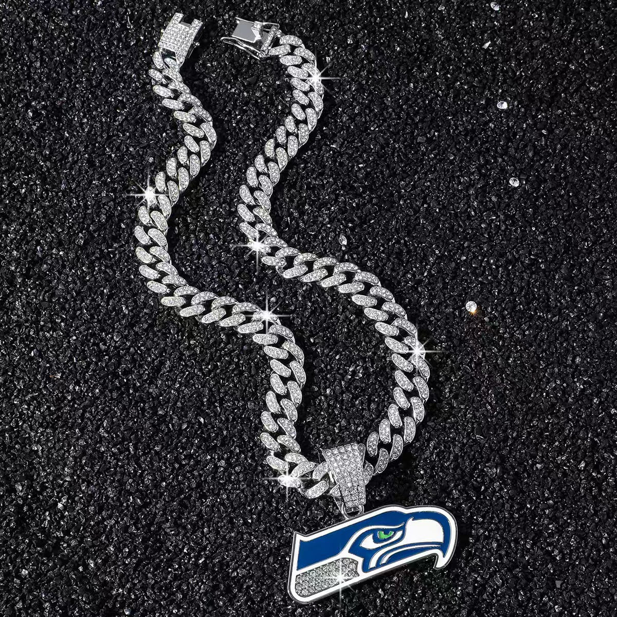 🔥 LAST DAY: Up to 50% OFF – NFL Team Pride Gem Chain Necklace